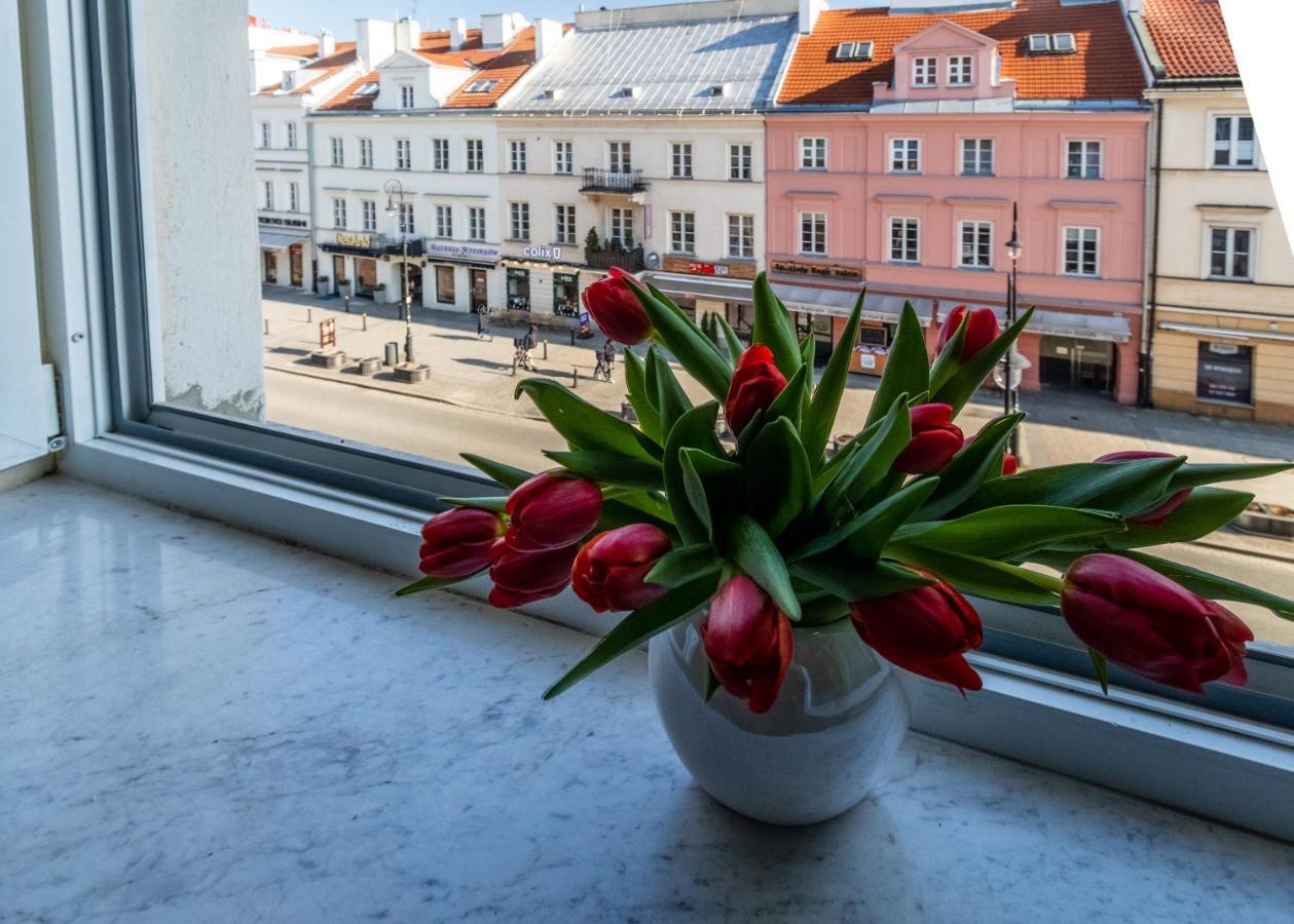 Apartament Luster I Obrazow Warschau Exterior foto